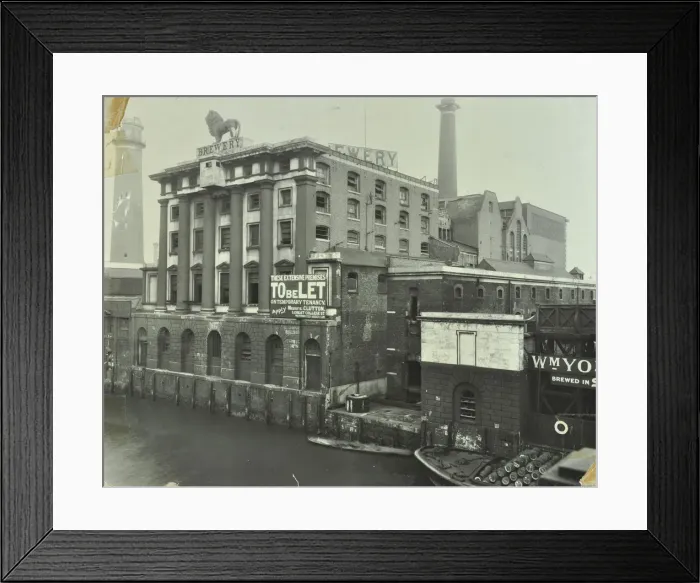 Framed Print : The Lion Brewery, Belvedere Road, Lambeth, London, 1928 Framed Print : The Lion Brewery, Belvedere Road, Lambeth, London, 1928