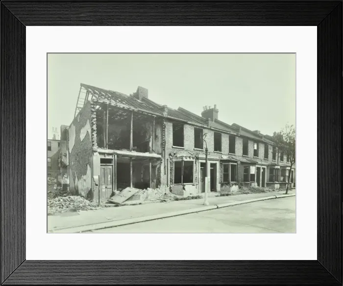 Framed Print : Bombed houses, Trigo Road, Poplar, London, WWII, 1943 Framed Print : Bombed houses, Trigo Road, Poplar, London, WWII, 1943