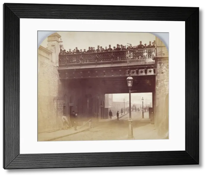 Framed Print : View of figures looking over the south side of Shoe Lane Bridge, City of London, 1869 Framed Print : View of figures looking over the south side of Shoe Lane Bridge, City of London, 1869