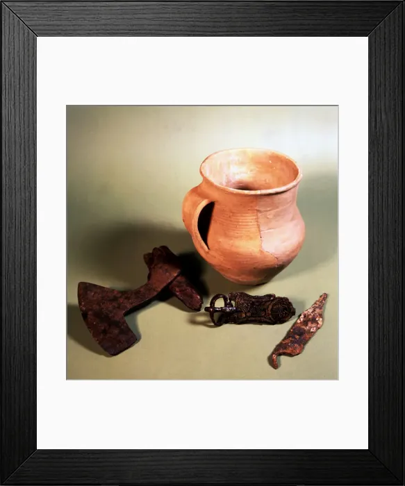 Framed Print : Pot, knife, ax and belt clip. From the Goros Cave in Hueto Arriba (Alava, Spain) Framed Print : Pot, knife, ax and belt clip. From the Goros Cave in Hueto Arriba (Alava, Spain)