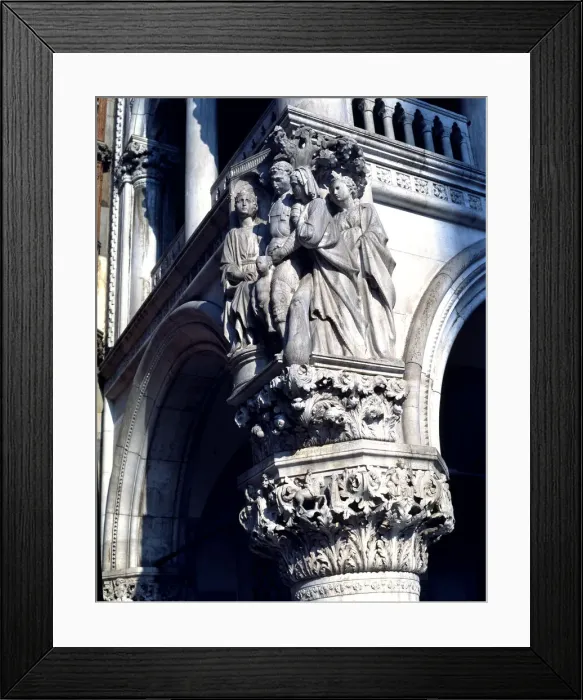 Framed Print : The Judgment of Solomon, sculpture of 1404 Framed Print : The Judgment of Solomon, sculpture of 1404