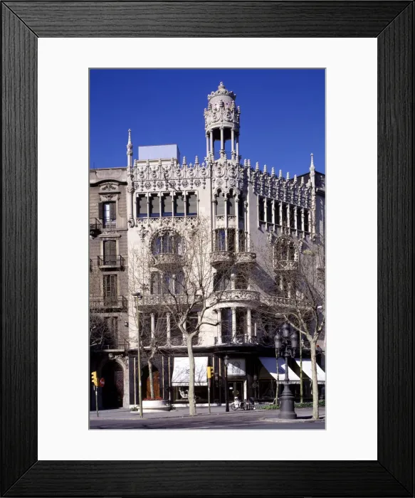 Framed Print : House Lleo Morera, in the Paseo de Gracia, built in 1864 and renewed in 1902 Framed Print : House Lleo Morera, in the Paseo de Gracia, built in 1864 and renewed in 1902