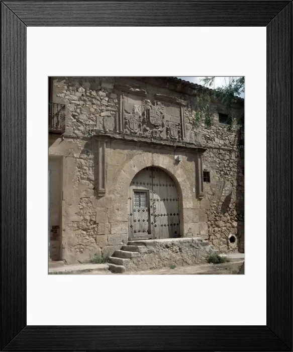 Framed Print : Campo de Criptana, mansion with family badge on the facade Framed Print : Campo de Criptana, mansion with family badge on the facade