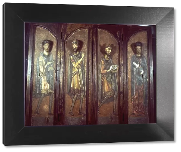 Frame of a polyptych with the three magi and the Virgin, probably a Catalan work
