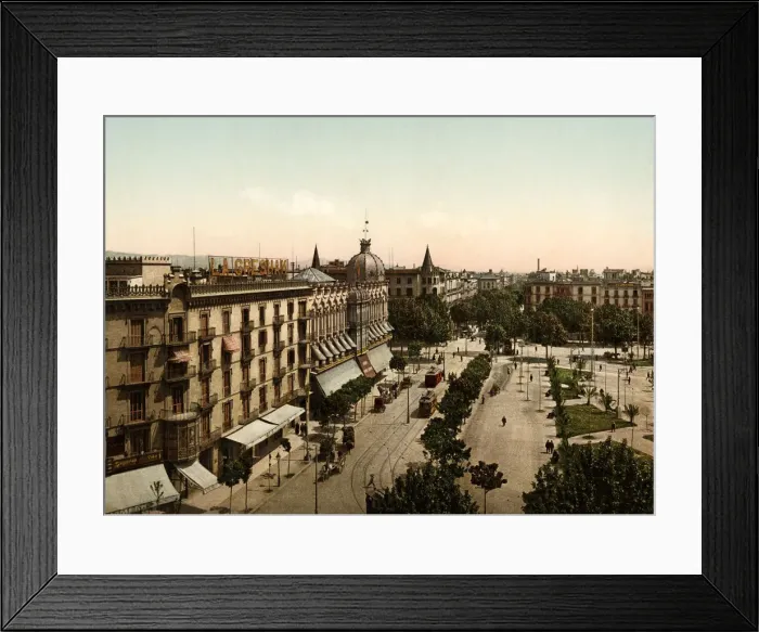 Framed Print : General view of the Catalonia Square, in Barcelona, ??in the early 20th century Framed Print : General view of the Catalonia Square, in Barcelona, ??in the early 20th century
