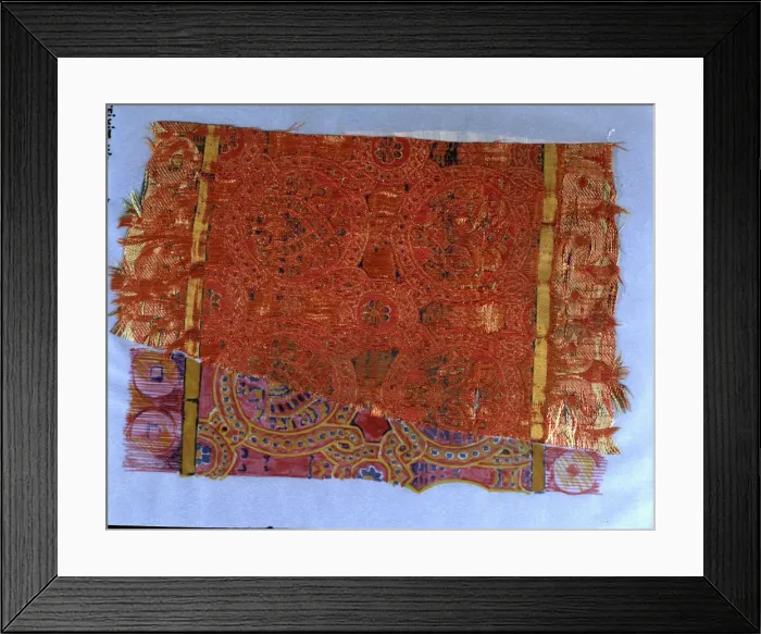 Framed Print : Fabric of Seu d Urgell, made of silk, Pallia rotata type, made with a bow loom Framed Print : Fabric of Seu d Urgell, made of silk, Pallia rotata type, made with a bow loom