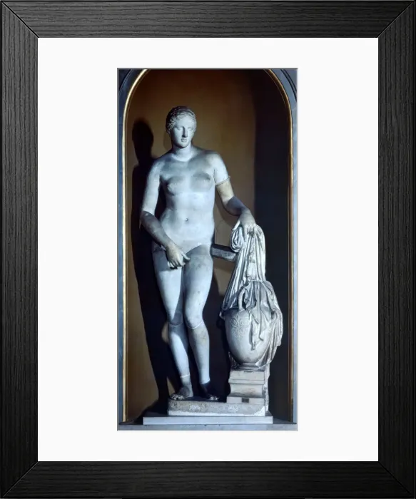 Framed Print : Aphrodite, marble sculpture Framed Print : Aphrodite, marble sculpture