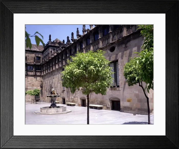 Framed Print : Tarongers Courtyard inside the Palace of the Generalitat of Catalonia Framed Print : Tarongers Courtyard inside the Palace of the Generalitat of Catalonia