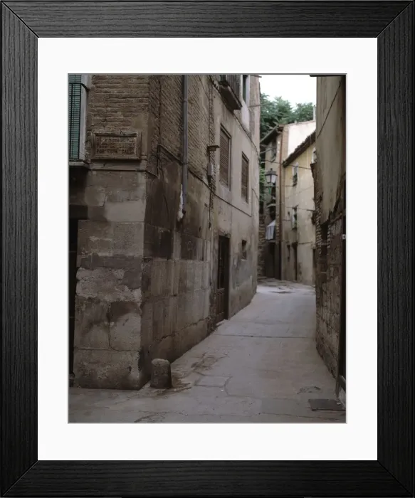 Framed Print : Street of the old Jewish Quarter in Tudela, Navarra Framed Print : Street of the old Jewish Quarter in Tudela, Navarra
