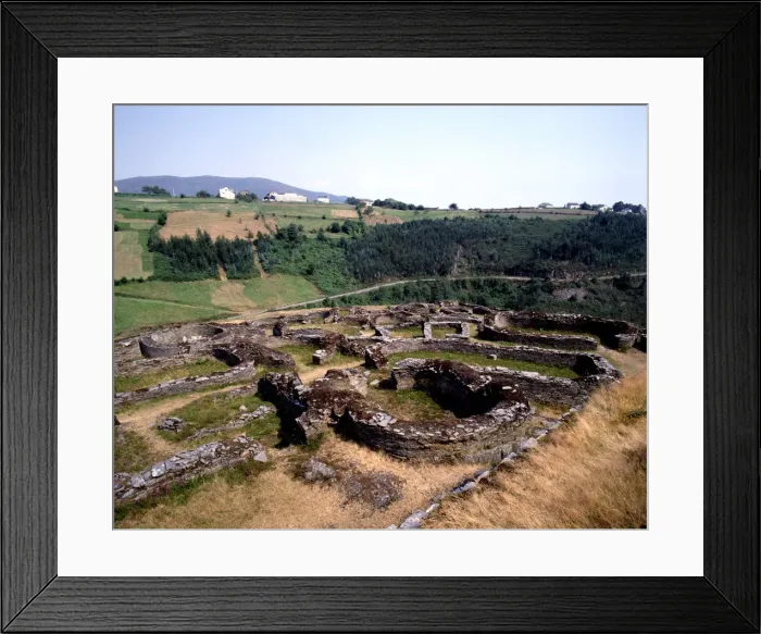 Framed Print : Ruins of the village, belonging to the culture Castro - Celta in Coana (Asturias) Framed Print : Ruins of the village, belonging to the culture Castro - Celta in Coana (Asturias)