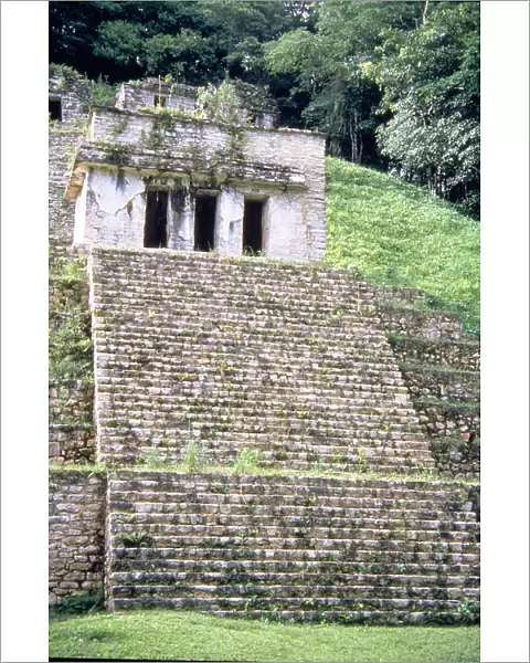 Detail of the staircase and top wall of the pyramid of the Mayan ruins of Bonampak