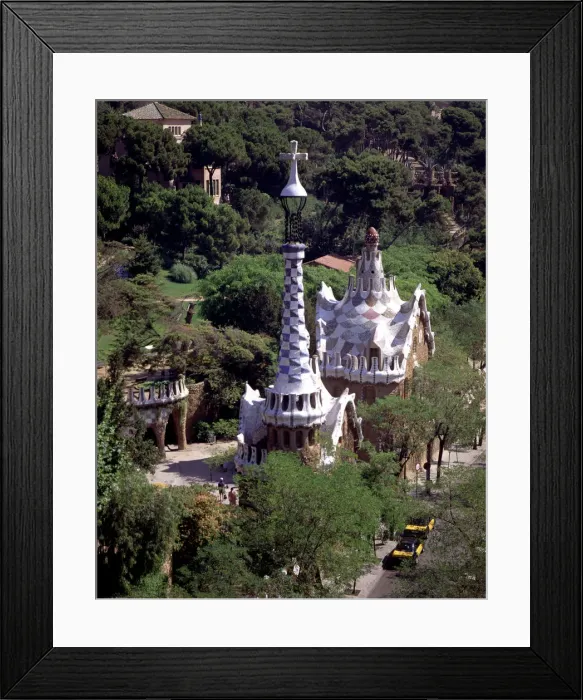 Framed Print : Partial view of the entrance to Park Güell, designed by Antoni Gaudi between 1900 / 14 Framed Print : Partial view of the entrance to Park Güell, designed by Antoni Gaudi between 1900 / 14