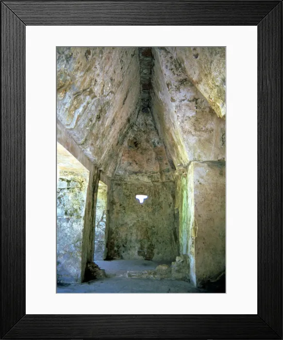 Framed Print : Interior of the portico of the Temple of the Sun in the Mayan ruins of Palenque Framed Print : Interior of the portico of the Temple of the Sun in the Mayan ruins of Palenque