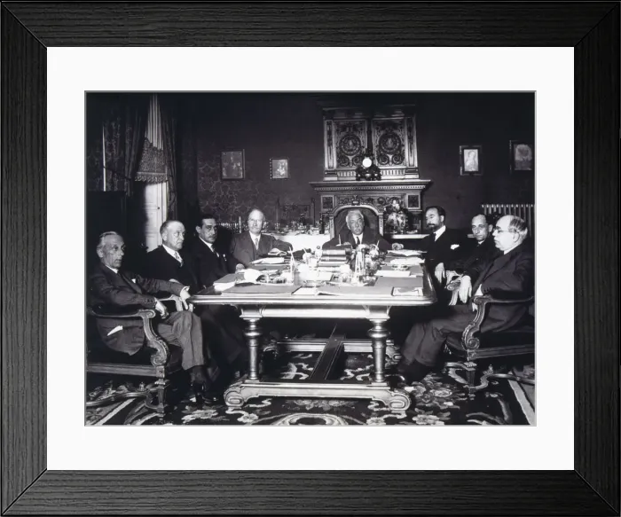 Framed Print : Meeting of the Council of Ministers, 1931, chaired by Niceto Alcala Zamora (1877-1949) Framed Print : Meeting of the Council of Ministers, 1931, chaired by Niceto Alcala Zamora (1877-1949)