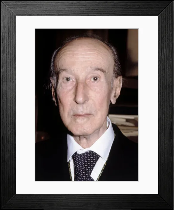 Framed Print : Gerardo Diego (1896-1987), Spanish poet, photo 1984 Framed Print : Gerardo Diego (1896-1987), Spanish poet, photo 1984