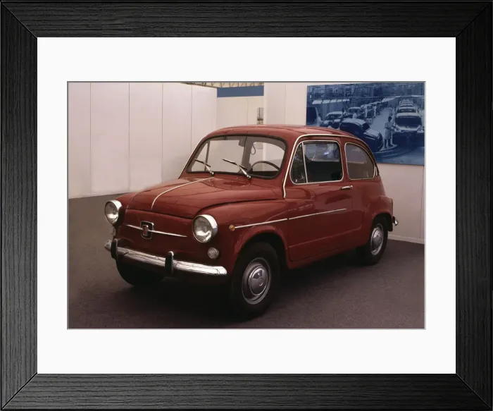 Framed Print : Seat 600 Framed Print : Seat 600