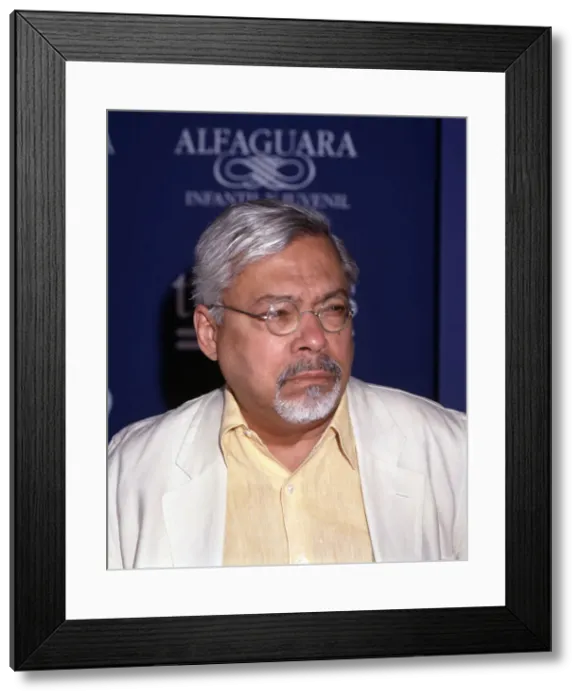 Framed Print : Guillermo Cabrera Infante (1929-2005), Cuban writer, portrait 1998 Framed Print : Guillermo Cabrera Infante (1929-2005), Cuban writer, portrait 1998