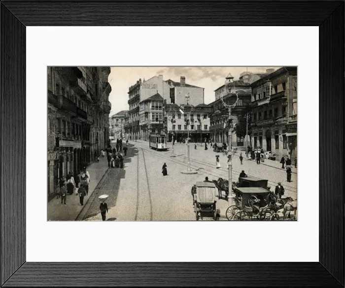 Framed Print : View of the Puerta del Sol de Vigo (Galicia), where trams and cabs are circulating, 1910 Framed Print : View of the Puerta del Sol de Vigo (Galicia), where trams and cabs are circulating, 1910