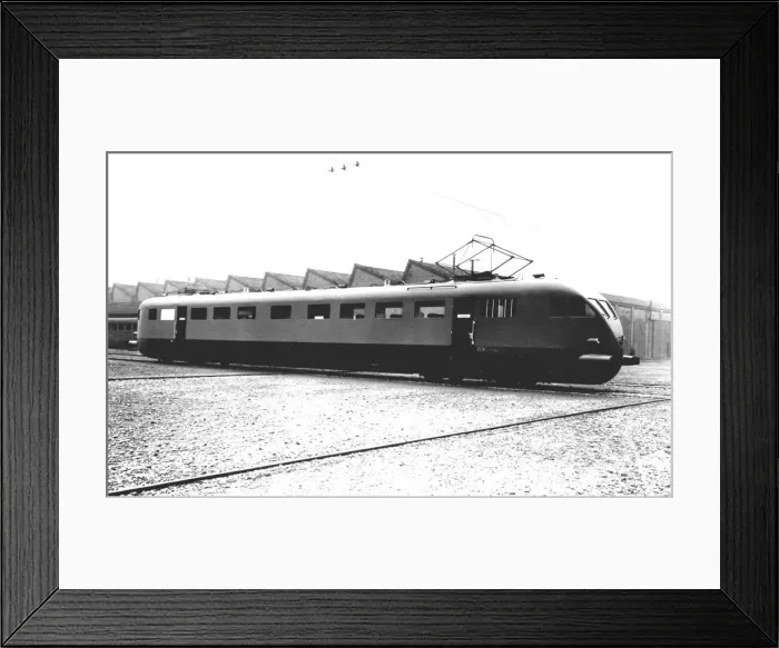 Framed Print : Breda electrical automotive to 3000 Volts DC Framed Print : Breda electrical automotive to 3000 Volts DC