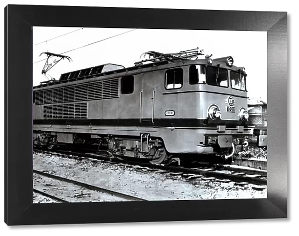 Alstrhom electric locomotive bi-current 1500  /  3000 volts, 1950