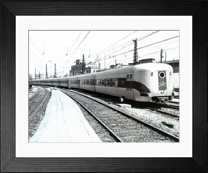 Framed Print : Articulated Talgo Train, 1950