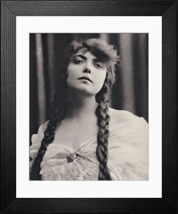 Framed Print : Conchita Supervia (1891-1936), Spanish soprano, outstanding interpreter of Rossini Framed Print : Conchita Supervia (1891-1936), Spanish soprano, outstanding interpreter of Rossini