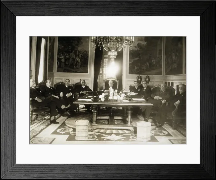 Framed Print : Joaquin Chapapietra and Torregrosa (1871-1951), Spanish politician presiding a Council Framed Print : Joaquin Chapapietra and Torregrosa (1871-1951), Spanish politician presiding a Council