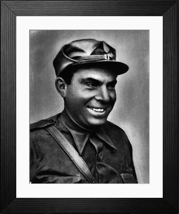 Framed Print : Buenaventura Durruti (1896-1936), Spanish anarchist leader, reproduction of a photograph Framed Print : Buenaventura Durruti (1896-1936), Spanish anarchist leader, reproduction of a photograph