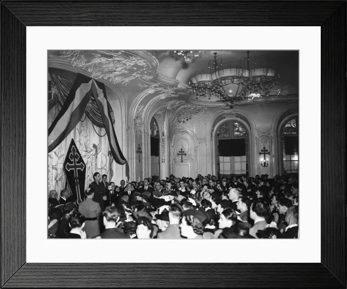 Framed Print : 2684471 Framed Print : 2684471