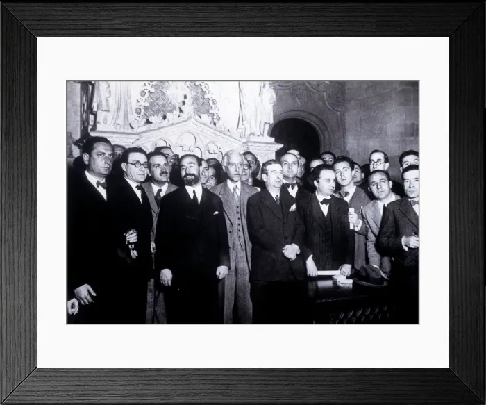 Framed Print : 2684647 Framed Print : 2684647