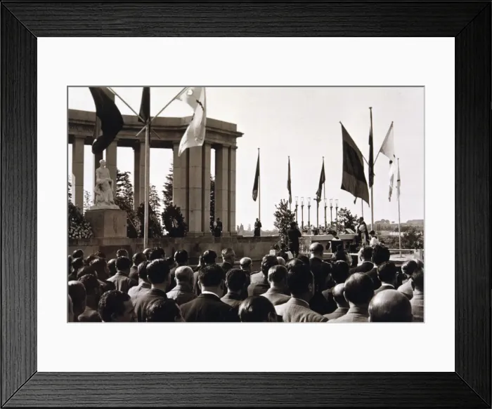 Framed Print : 2685646 Framed Print : 2685646