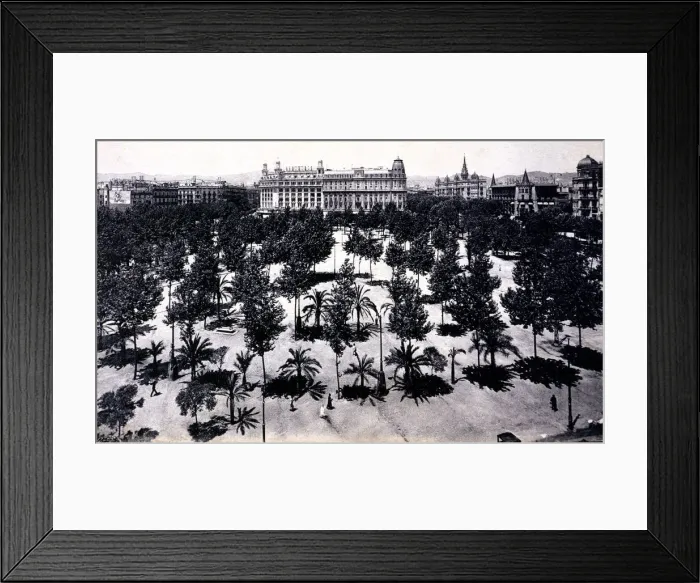 Framed Print : 2685798 Framed Print : 2685798