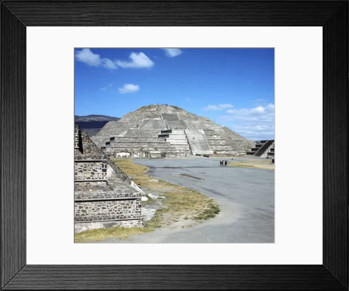 Framed Print : 2686894 Framed Print : 2686894