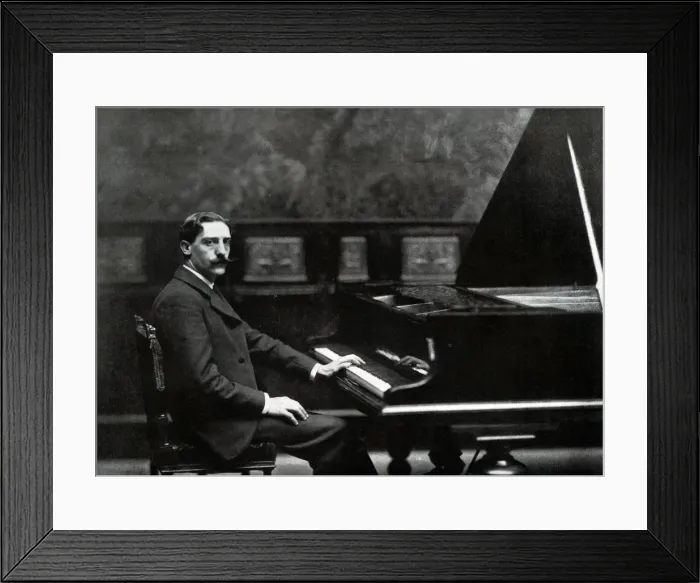 Framed Print : 2687417 Framed Print : 2687417