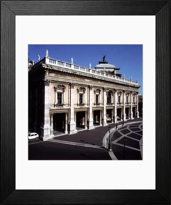 Framed Print : 2686295 Framed Print : 2686295