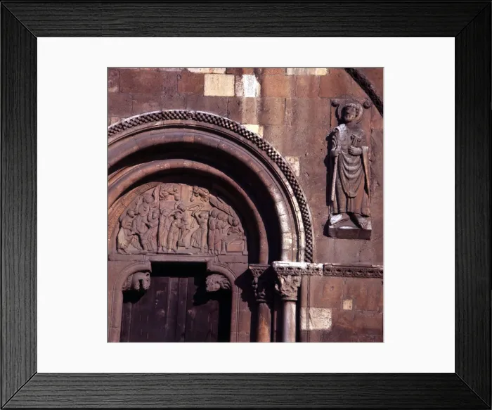 Framed Print : 2686308 Framed Print : 2686308