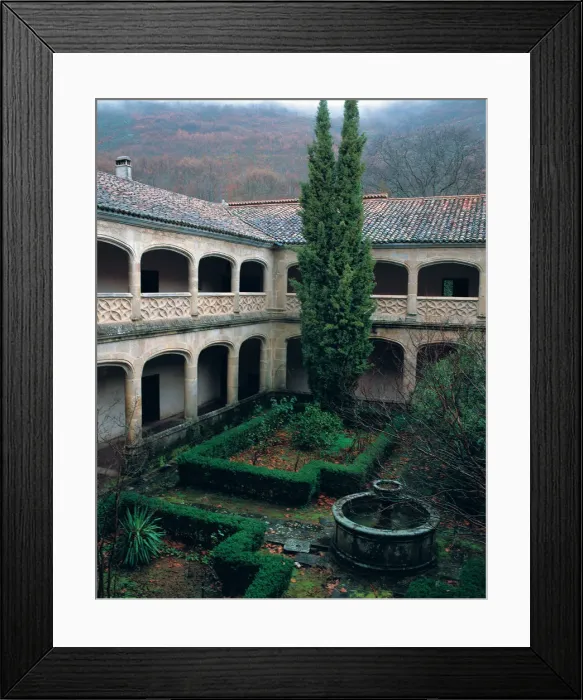 Framed Print : 2686588 Framed Print : 2686588