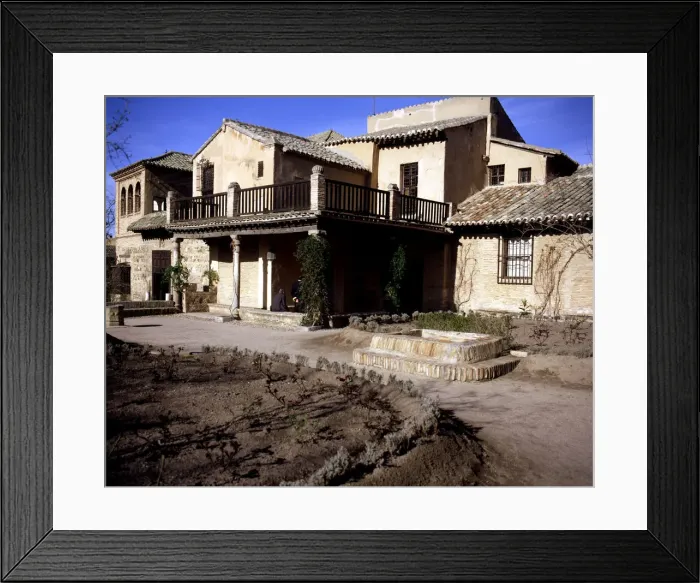 Framed Print : 2686603 Framed Print : 2686603