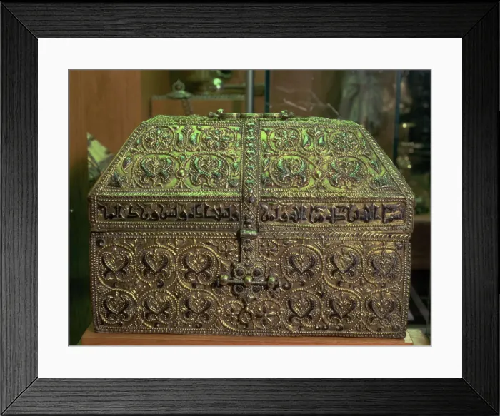 Framed Print : 2686800 Framed Print : 2686800