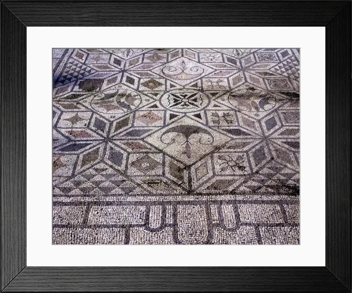 Framed Print : 2687053 Framed Print : 2687053