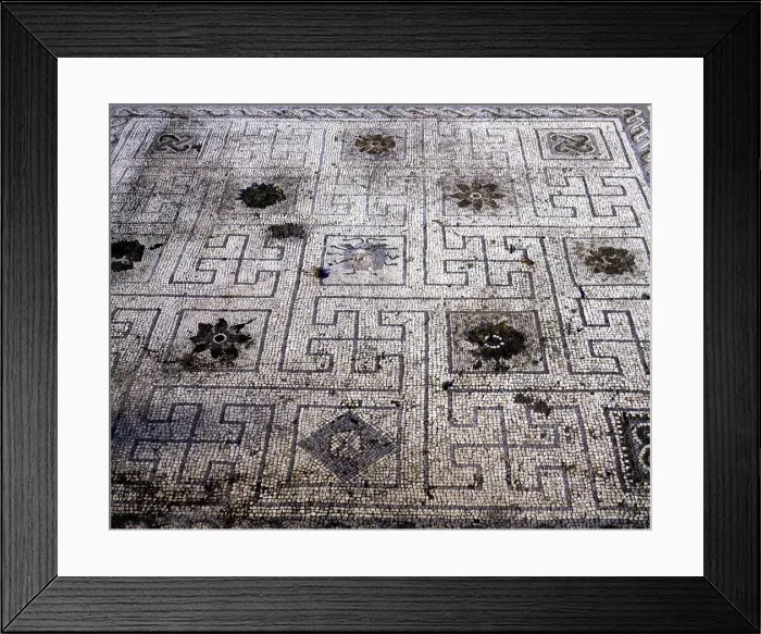 Framed Print : 2687054 Framed Print : 2687054