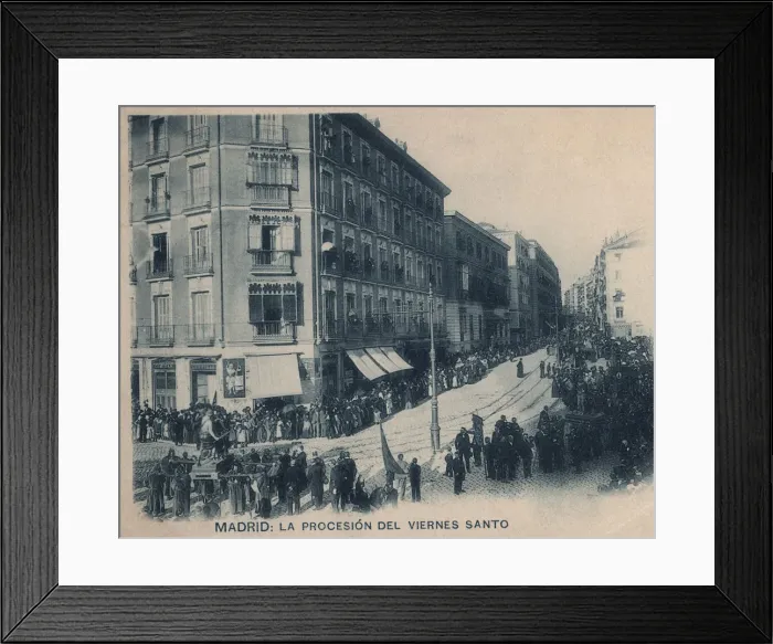Framed Print : 2687300 Framed Print : 2687300