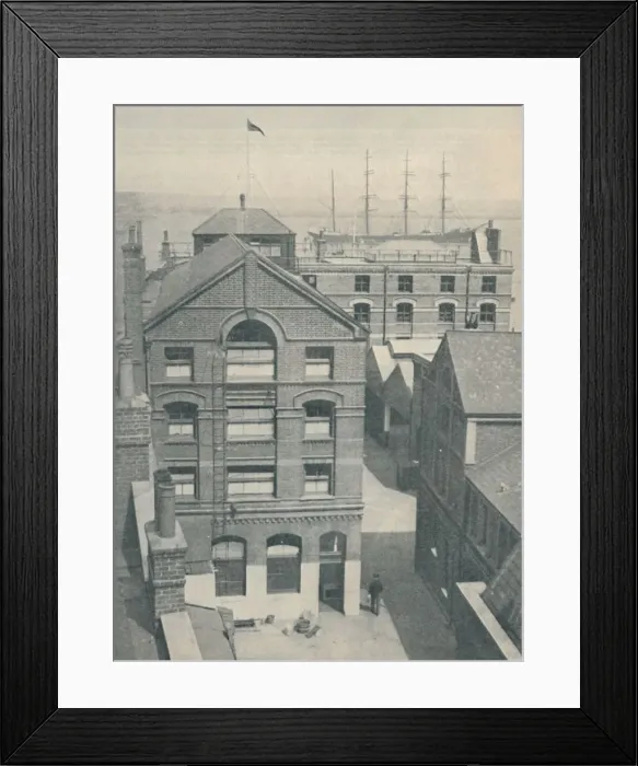 Framed Print : Gravesend Sea School, 1937 Framed Print : Gravesend Sea School, 1937