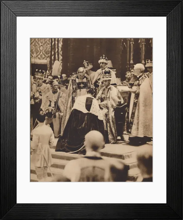 Framed Print : Swearing Fealty, May 12 1937 Framed Print : Swearing Fealty, May 12 1937