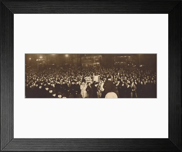 Framed Print : Demonstration in Whitehall, December 10th, 1936, 1937 Framed Print : Demonstration in Whitehall, December 10th, 1936, 1937