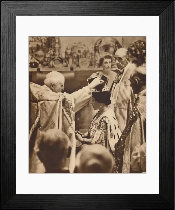 Framed Print : The Queen is Crowned, May 12 1937 Framed Print : The Queen is Crowned, May 12 1937