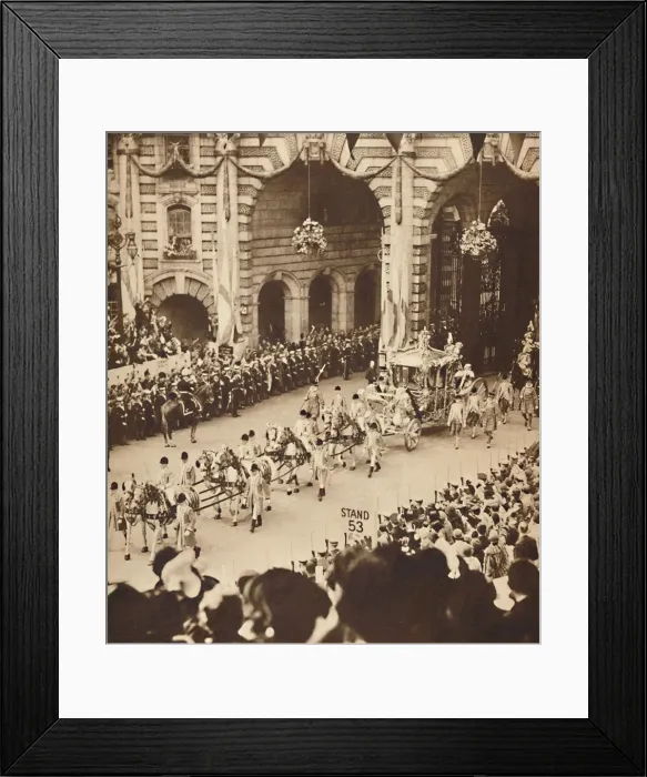 Framed Print : Through the Admiralty Arch, May 12 1937 Framed Print : Through the Admiralty Arch, May 12 1937