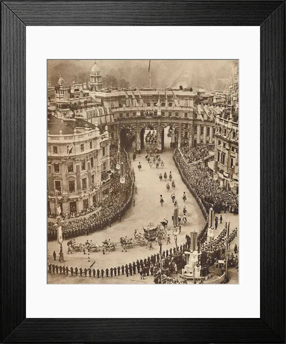 Framed Print : Sailors Line The Route in Trafalgar Square, May 12 1937