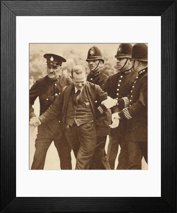 Framed Print : McMahon: He was sentenced to twelve months hard labour for producing a revolver Framed Print : McMahon: He was sentenced to twelve months hard labour for producing a revolver