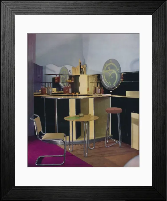 Framed Print : A cocktail bar by the British Vitrolite Company of London, designed by Kenneth Cheesman, 1935 Framed Print : A cocktail bar by the British Vitrolite Company of London, designed by Kenneth Cheesman, 1935
